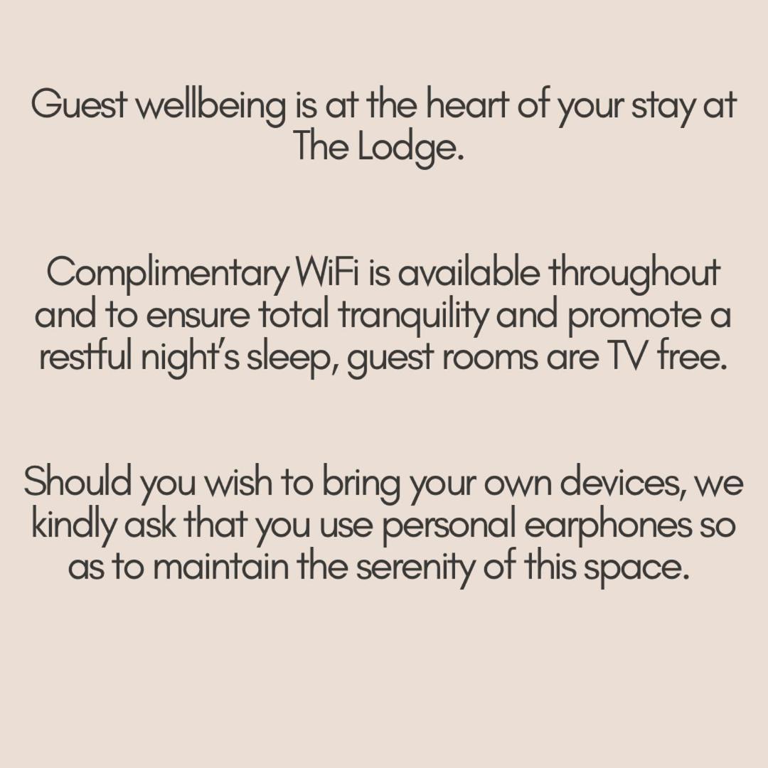 The Lodge, Monkstown Monkstown  Экстерьер фото