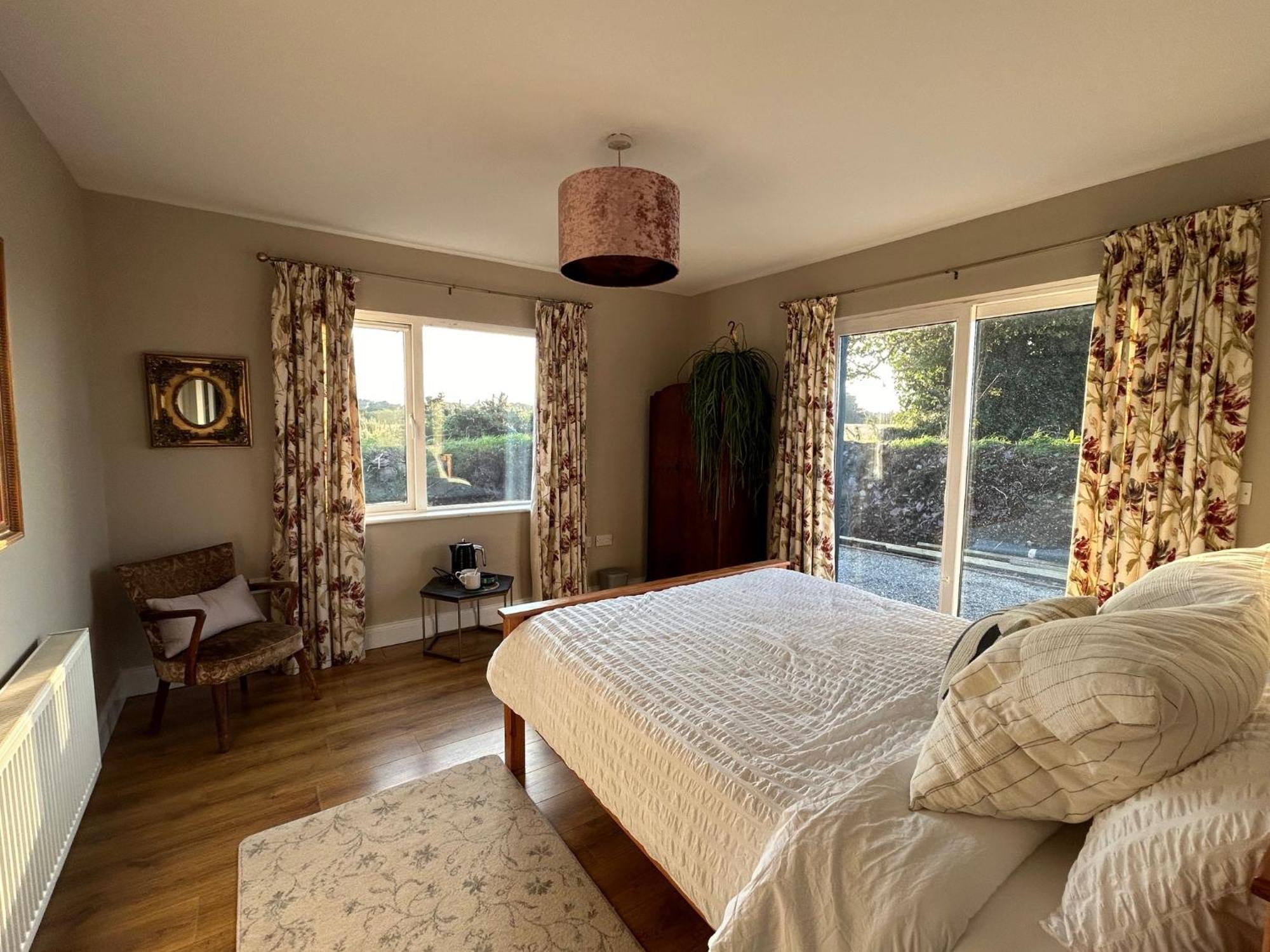 The Lodge, Monkstown Monkstown  Экстерьер фото