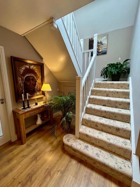 The Lodge, Monkstown Monkstown  Экстерьер фото