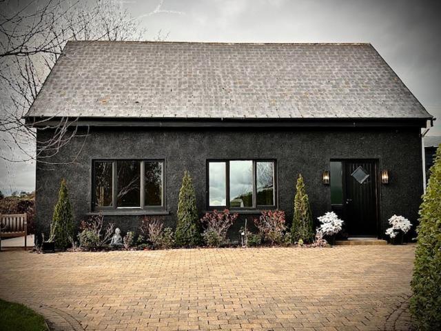 The Lodge, Monkstown Monkstown  Экстерьер фото