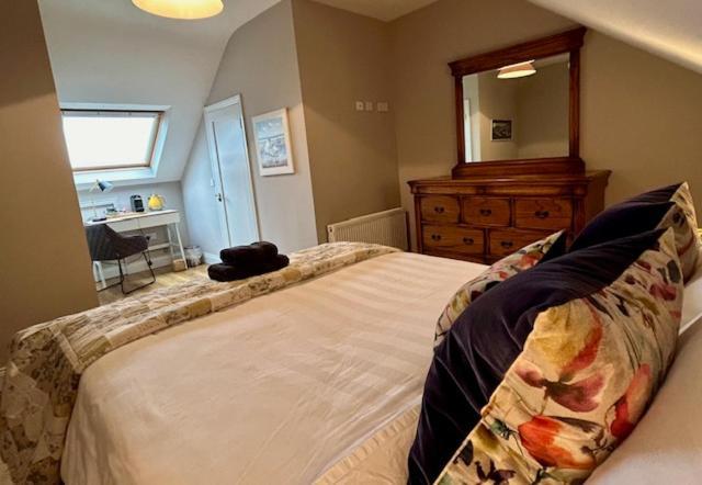 The Lodge, Monkstown Monkstown  Экстерьер фото